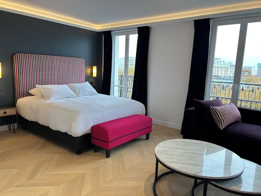 Eiffel Yard Hotel - Miniature 7