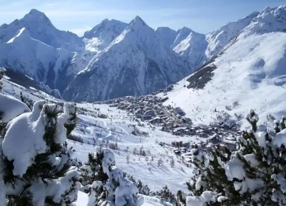 Cozy Retreat With Ski Access - Photo 5