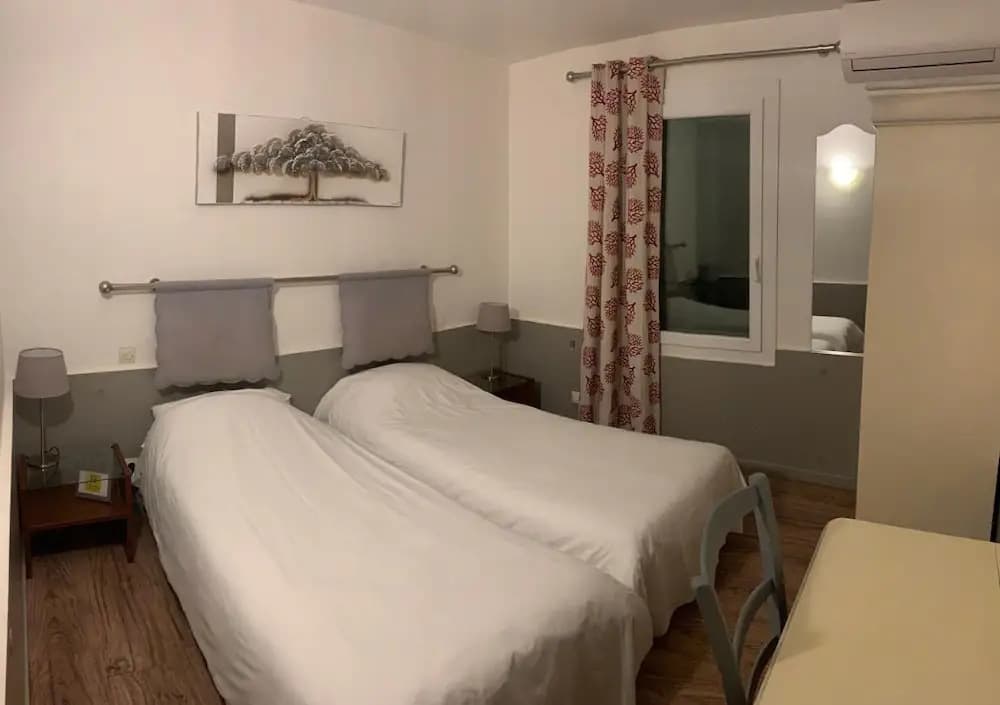 L'Auberge Cigaloise - Photo 2