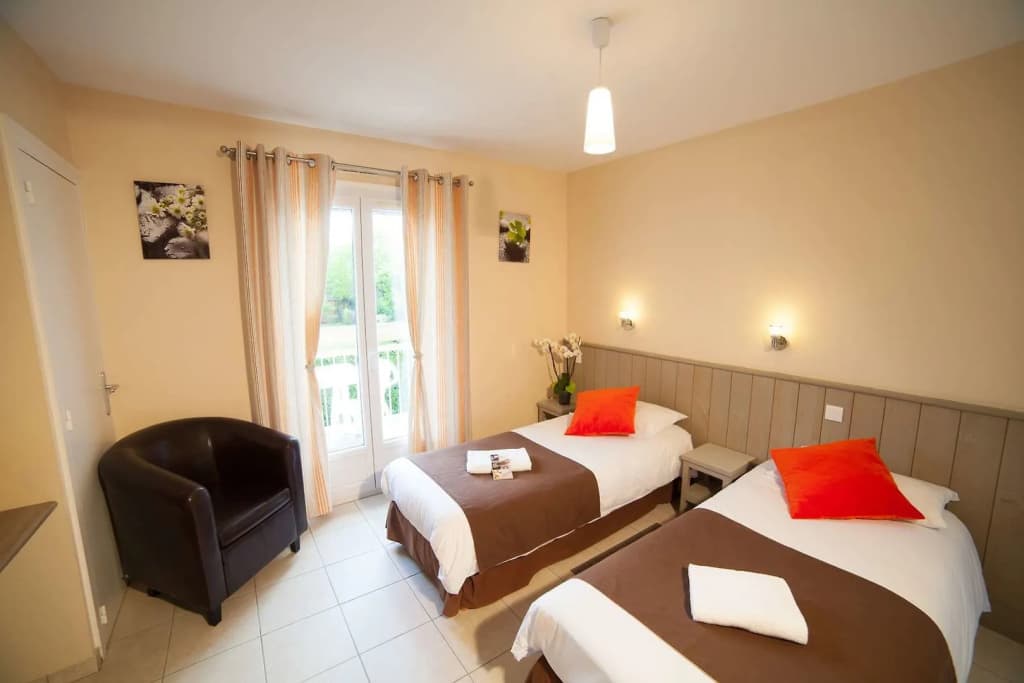 BRIT HOTEL Lannion vers Perros-Guirec - Photo 3