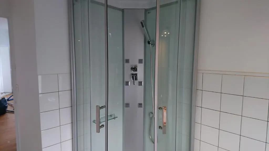 appartement de 79 m² à 500 mètres de la cure - Miniature 7