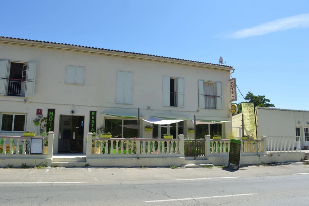 Le Riviera - Photo 1