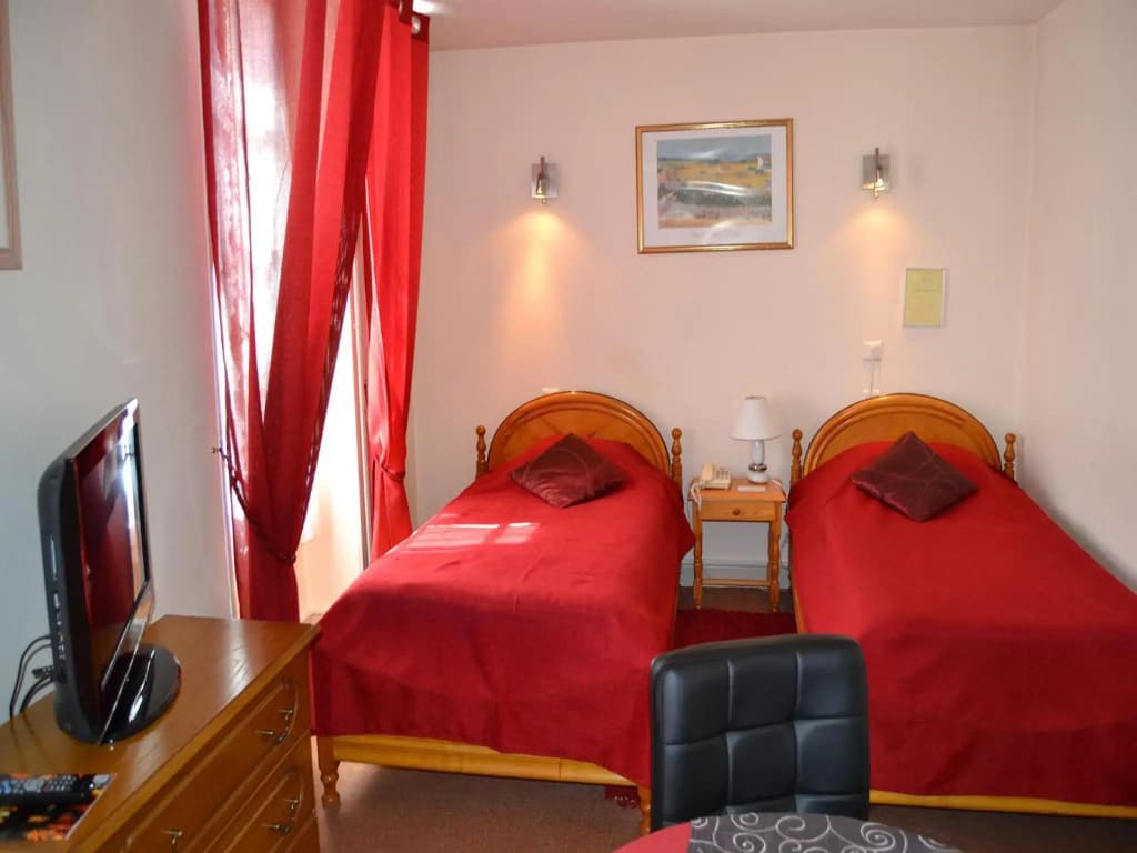 Hotel de La Poste - Photo 2