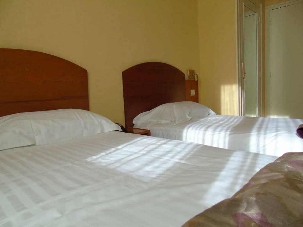 Hotel de Bordeaux - Photo 4