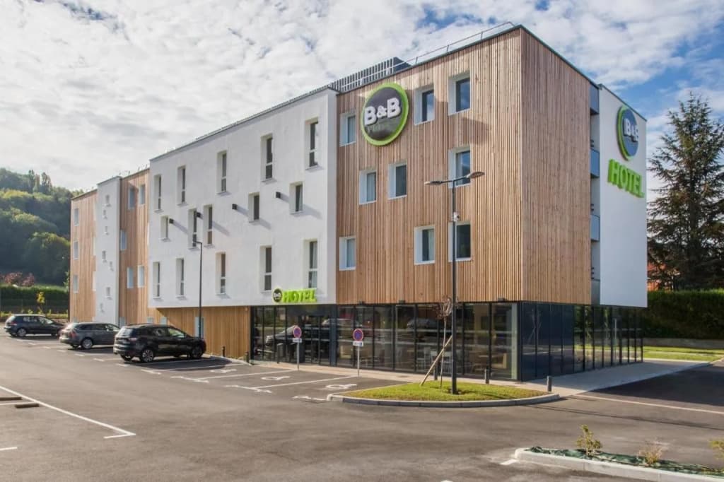 B&B HOTEL ANNEMASSE Saint-Cergues - Photo 1