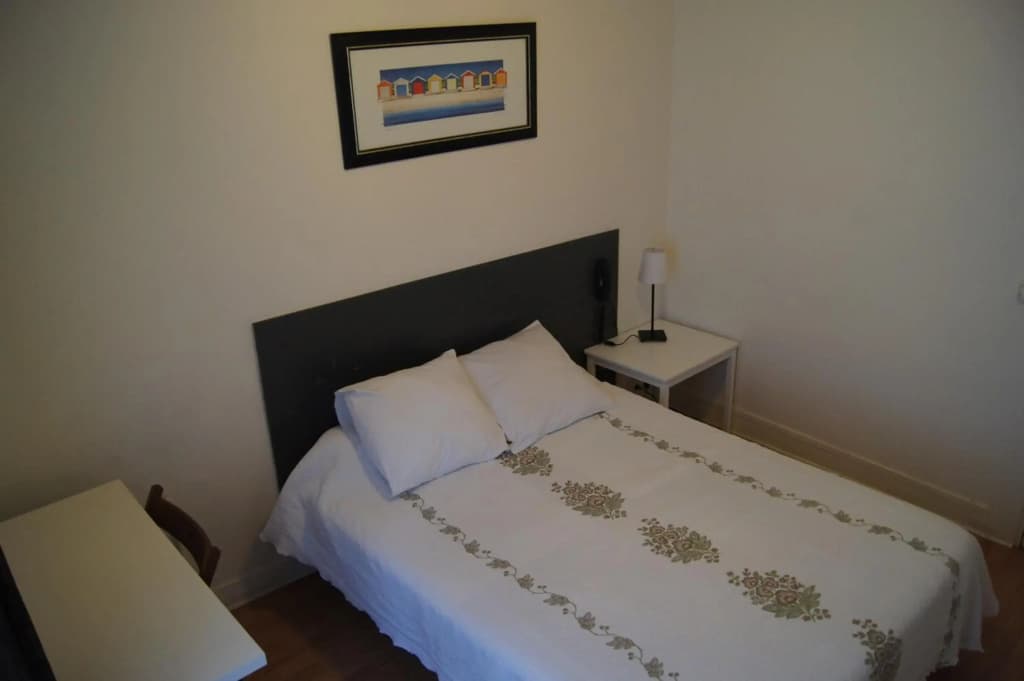 Hotel Moderne - Photo 4