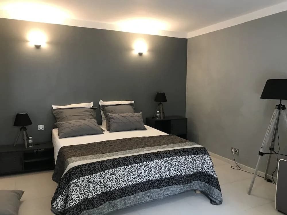 La Désirade Chambres d'hôtes en Provence - Photo 2