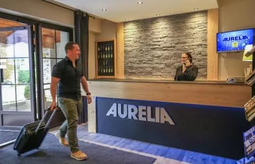 Aurelia - Photo 1