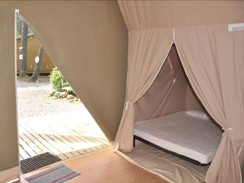 Village de Chalets Camping Bois Simonet - Miniature 7