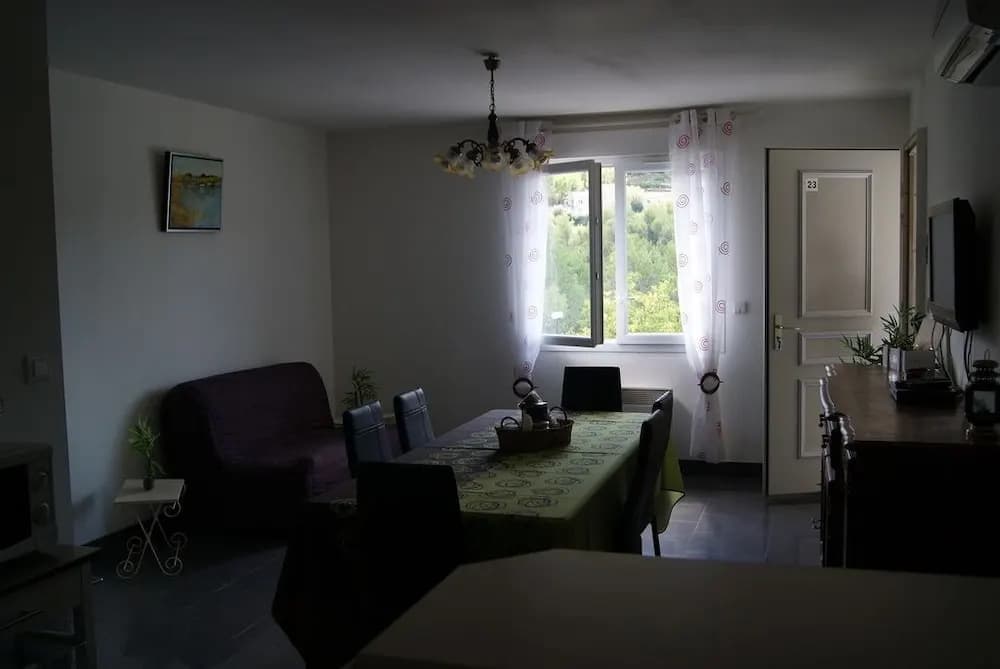 Appart hôtel les rochers - Photo 3