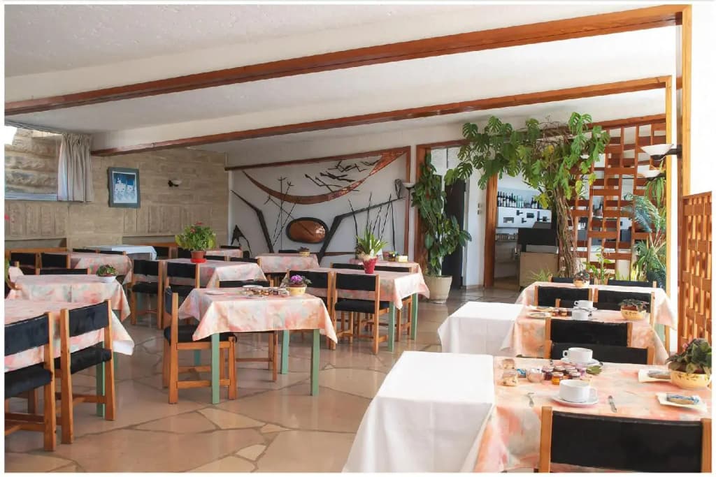 Hotel Les Cabanettes - Photo 1