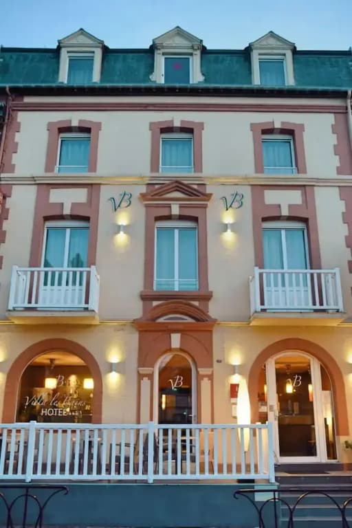 Hôtel Villa les Bains - Photo 1