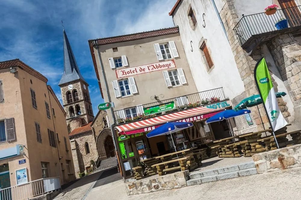 Hôtel Restaurant de l'Abbaye - Photo 1