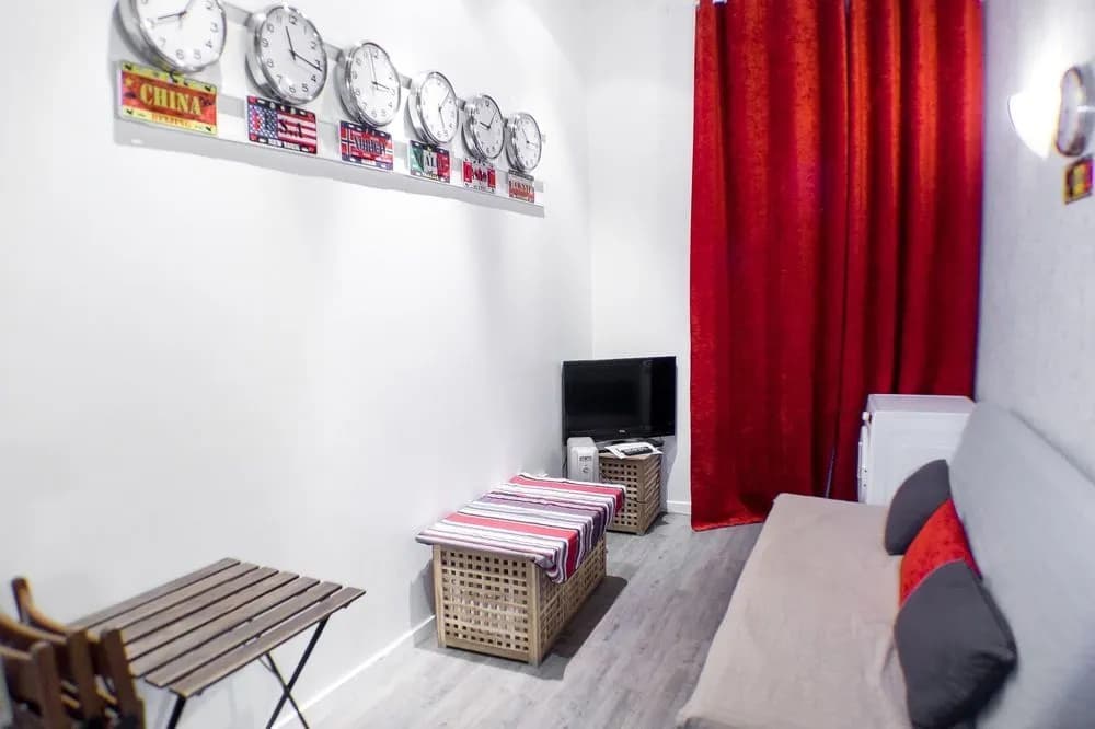Studio Petit Pompidou - Photo 3