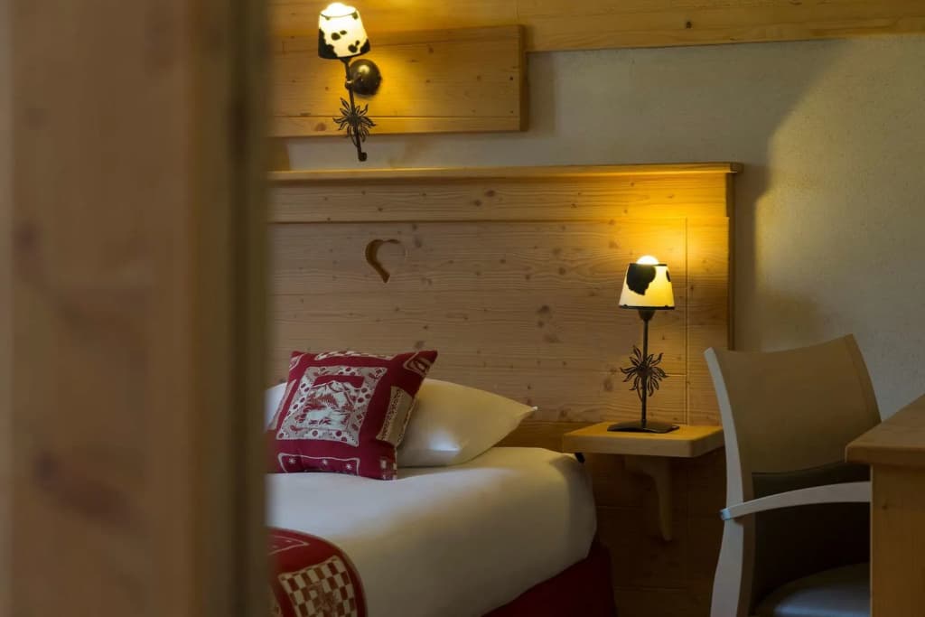 Chalet-Htl Le Beausoleil The Originals Relais - Photo 4