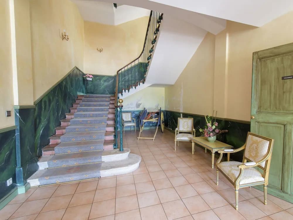 Dreamy Apartment in South of France with Swimming Pool - Miniature 7