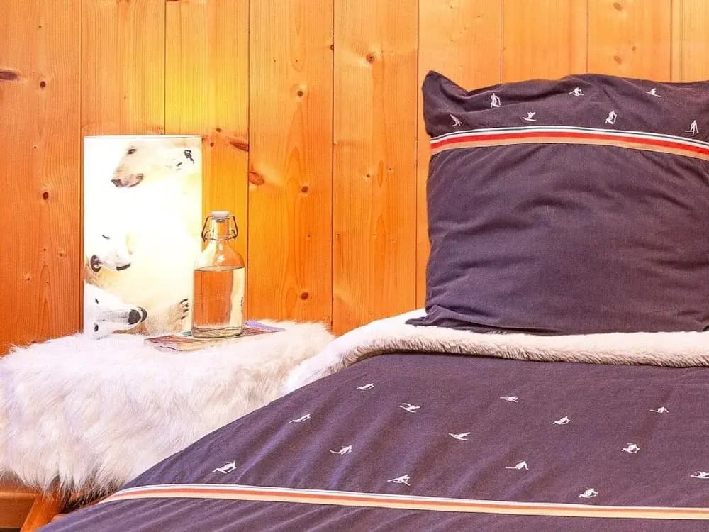 Chalet in Moulin With Sauna & Stunning Views - Photo 2