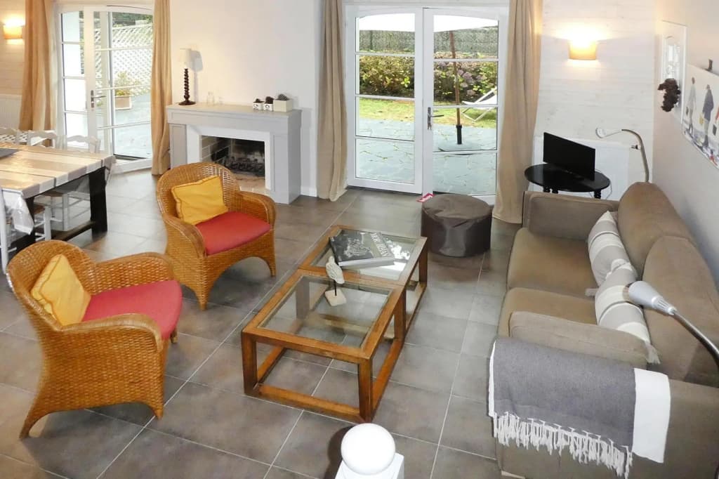 Holiday Home in Carnac Near Sandy Beach - Photo 2
