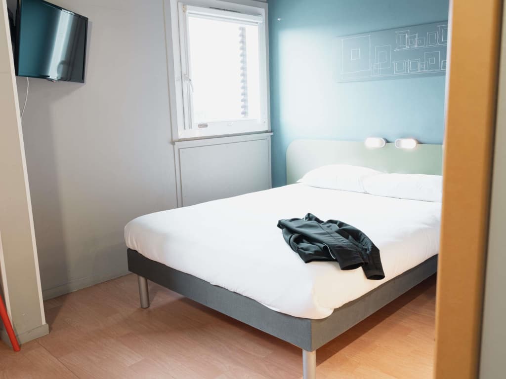 ibis budget Thonon Les Bains - Photo 3