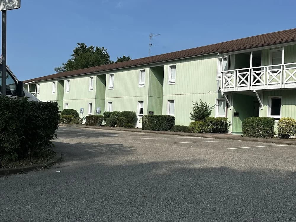 Hôtel Gex - Photo 2