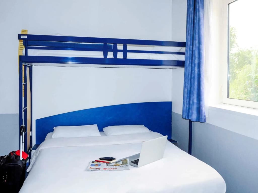 ibis budget Rennes Cesson - Photo 3