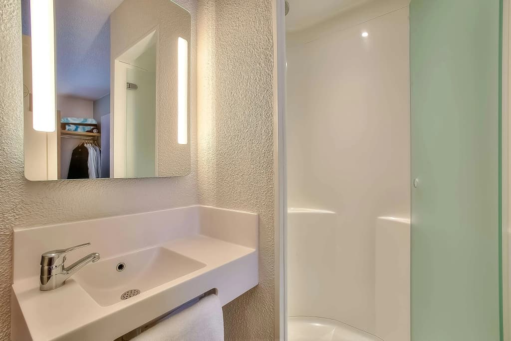 B&B HOTEL Antibes Sophia Antipolis - Miniature 8