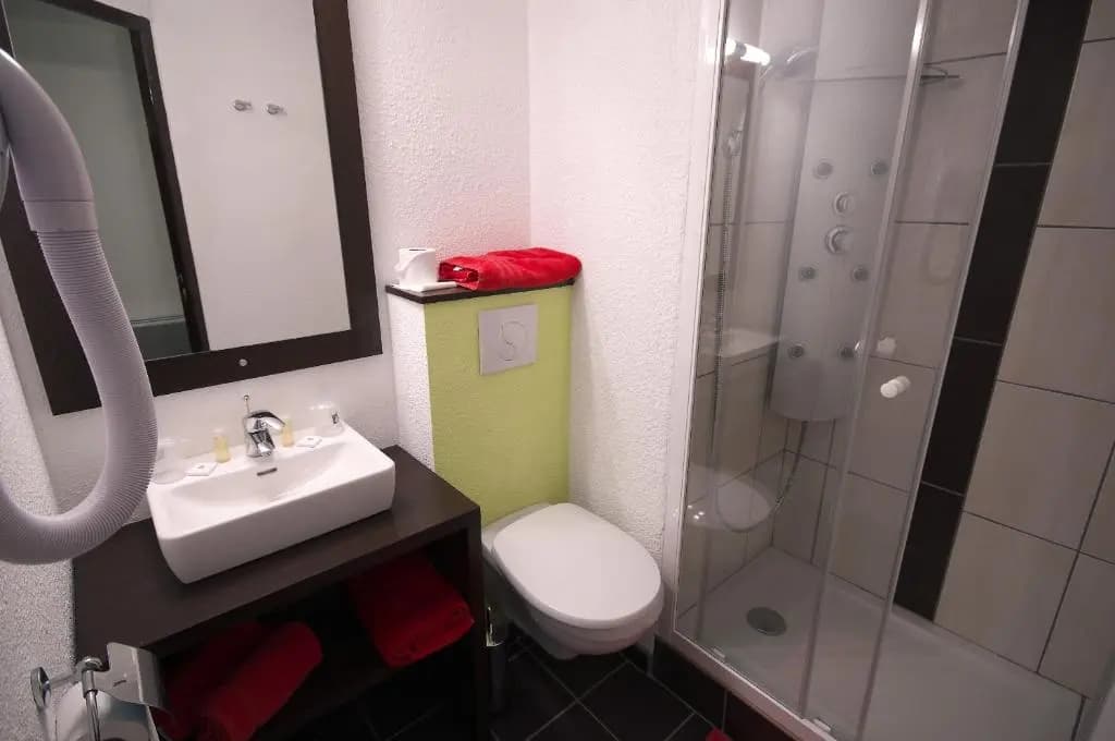 Enzo Hotels Pont-A-Mousson By Kyriad Direct - Miniature 8