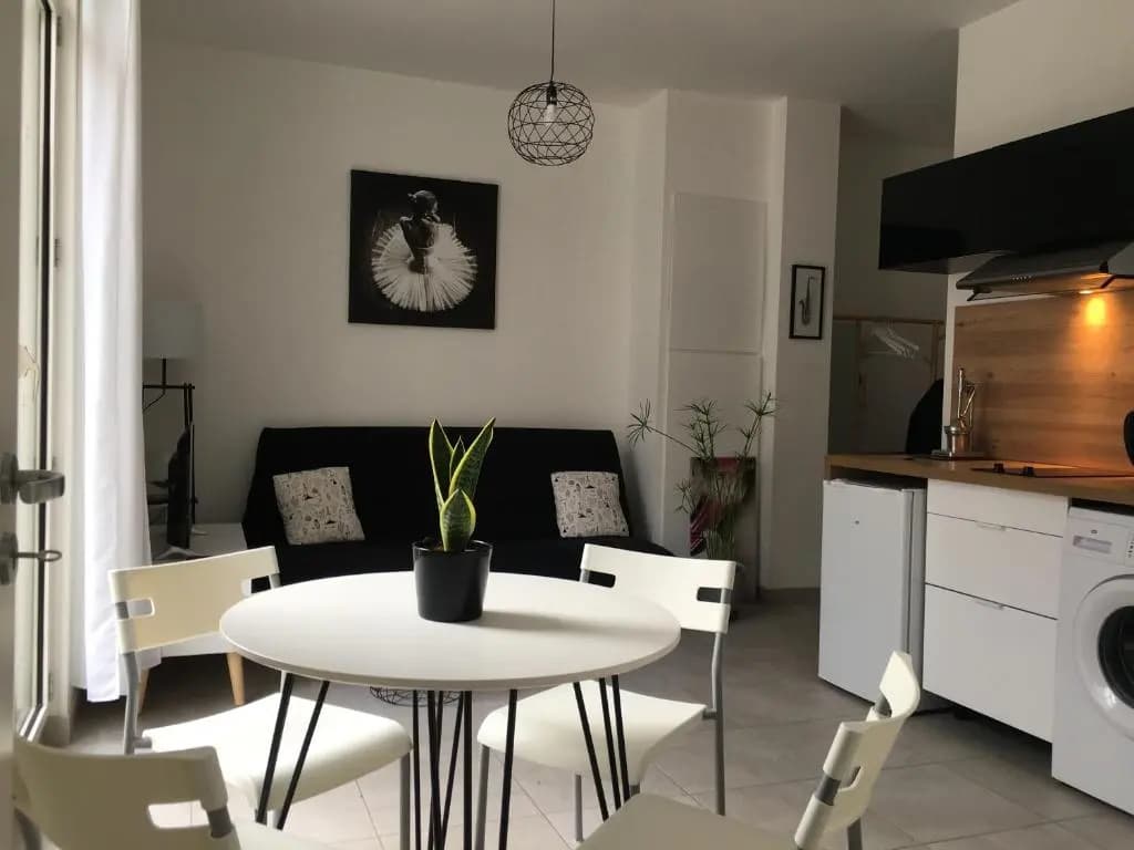 Appartement calme,lumineux ,coeur culturel deTOURS - Photo 5