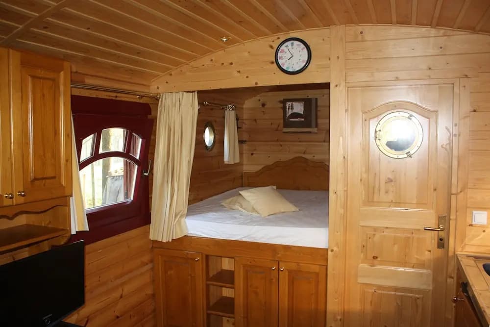 La Gypsy Caravan - Photo 1