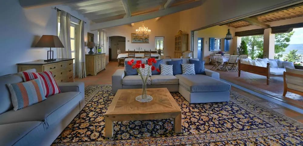Villa with a Magic View of Saint Tropez - Photo 5