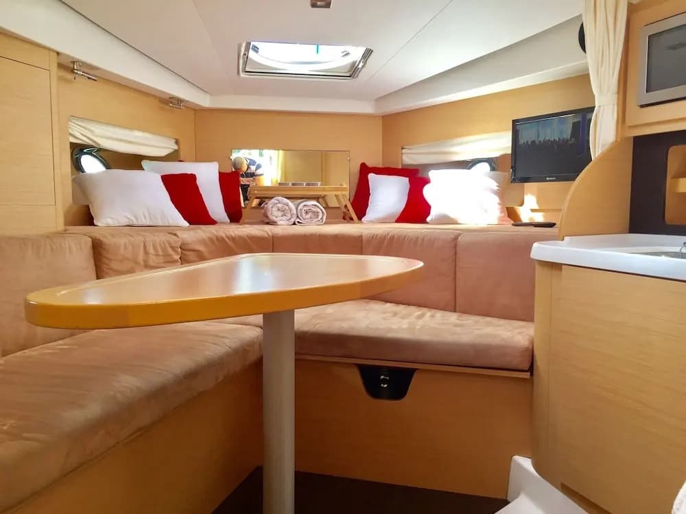 Bateau de Prestige - Photo 2