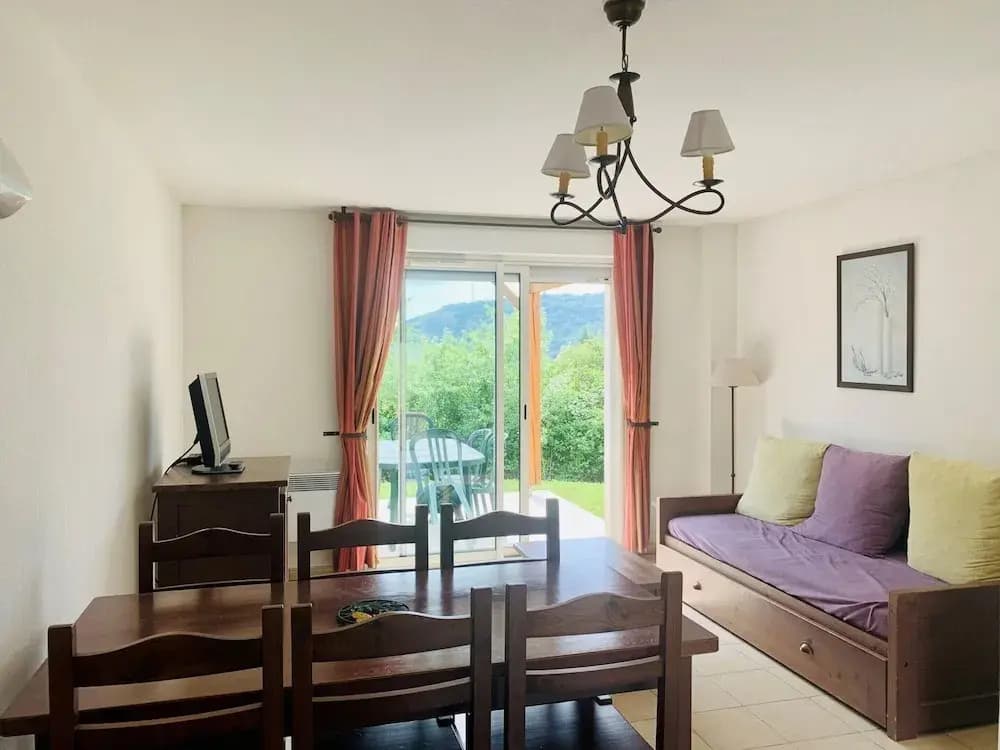 Holiday Home With a Terrace Near River Lot - Miniature 6