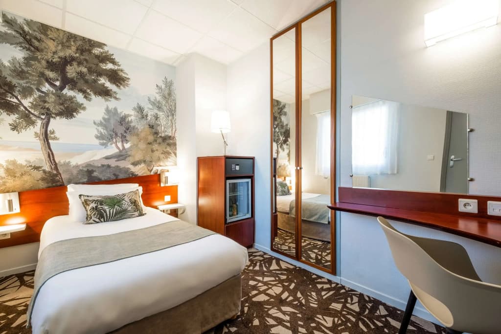 Hôtel du Palois - Pau Centre Bosquet - Photo 3