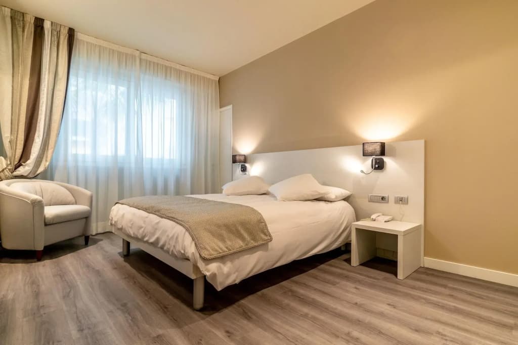 La Dolce Vita Hotel - Photo 3