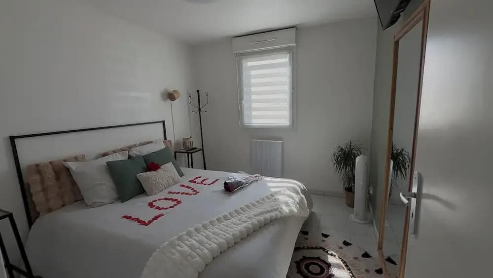 Suite Eden Spa, Appart’hôtel bien être , Patio - Miniature 8