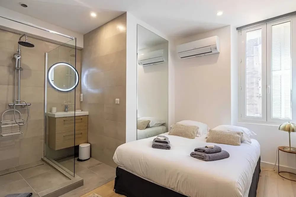 Splendid 90m2 Apartment Coeur de Cannes - Photo 5
