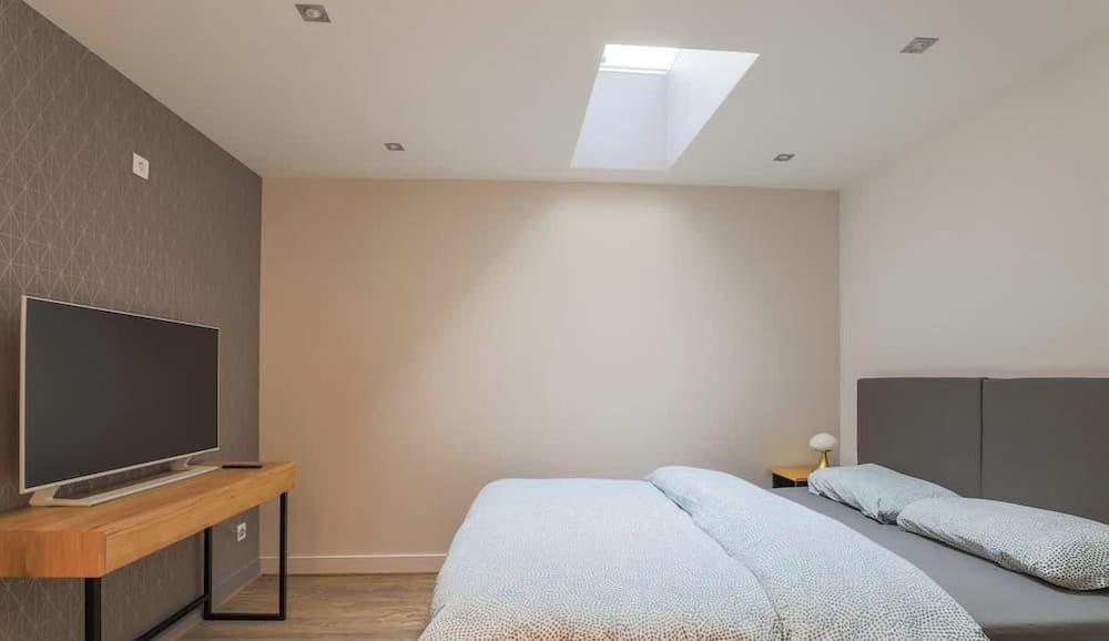 Amazing Duplex Apartment 8P - Photo 3