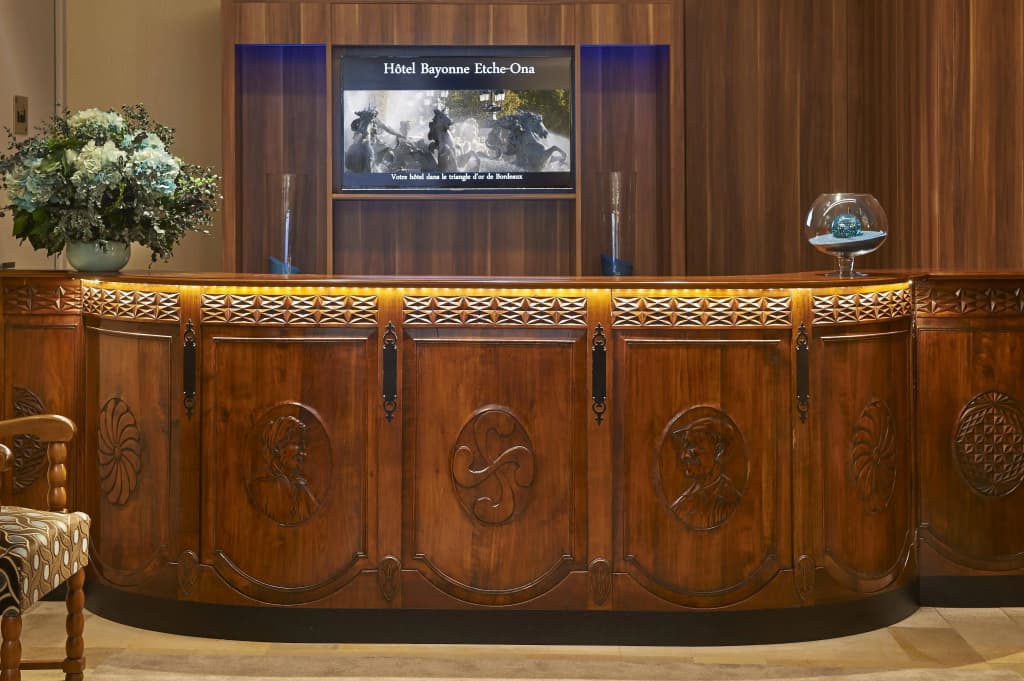 Best Western Premier Hotel Bayonne Etche Ona - Bordeaux - Photo 2