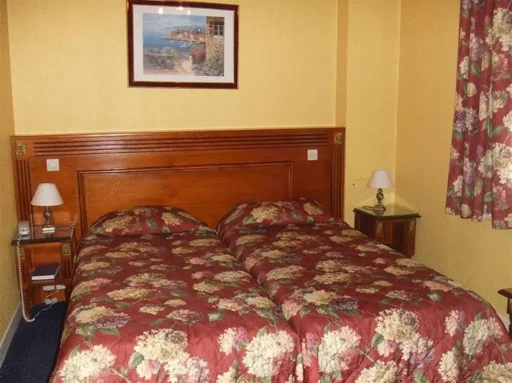 Hotel Courtonne - Photo 4