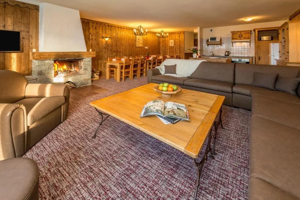 Chalet Altitude - Photo 3