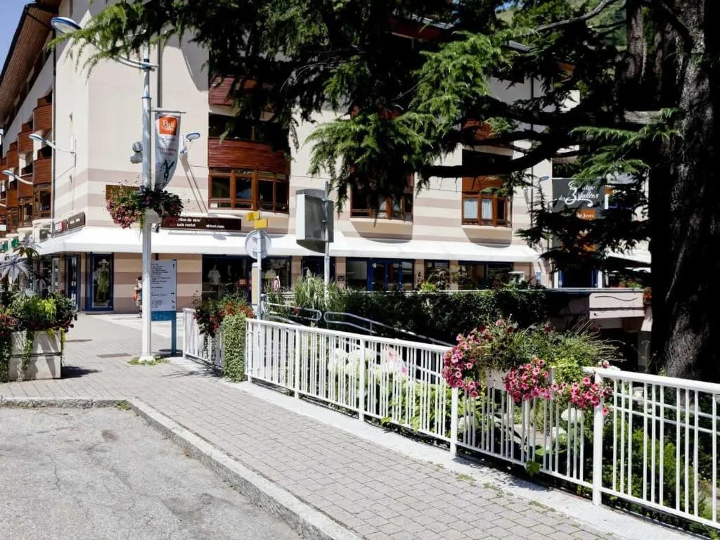 Appartement Brides-les-Bains, 1 pièce, 4 personnes - FR-1-512-132 - Miniature 8