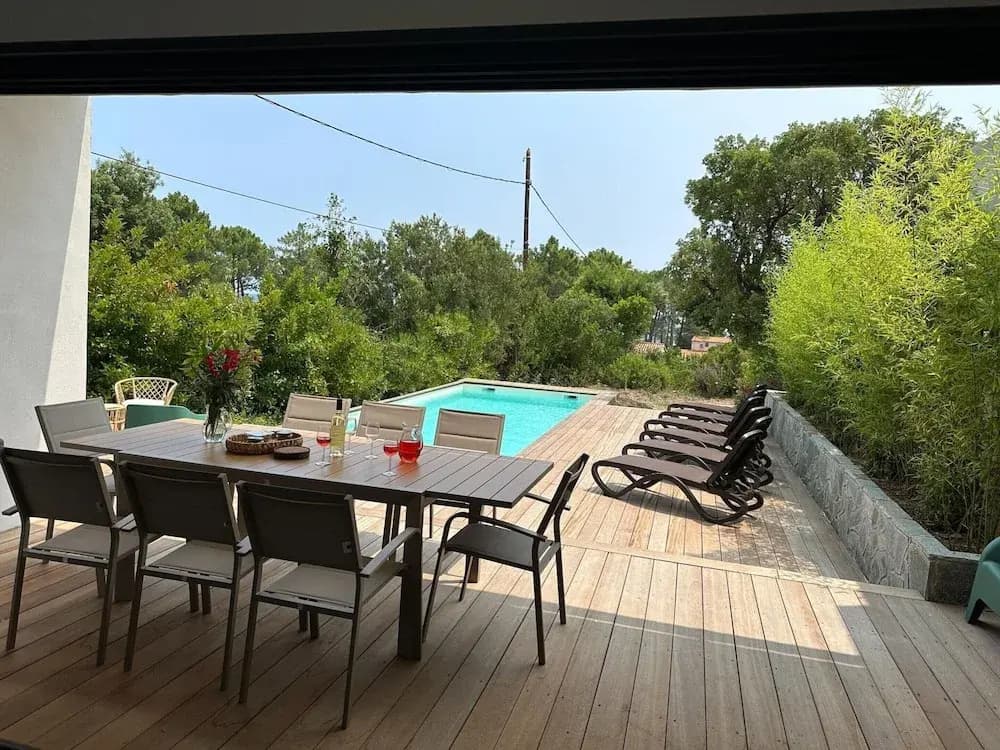 Attractive Villa With Private Pool - Miniature 7