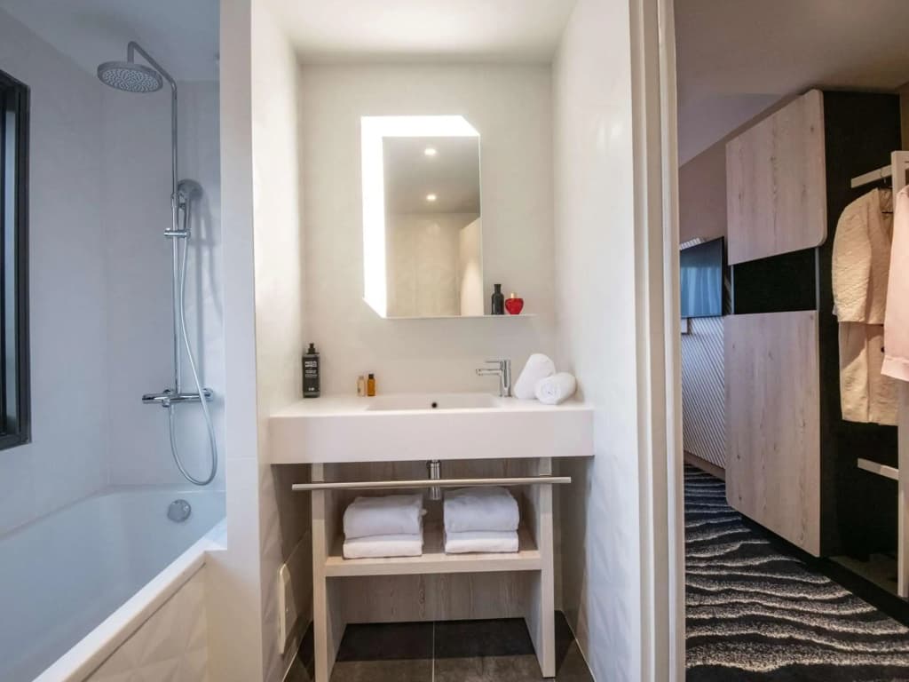 Ibis Styles Porto Vecchio - Photo 2