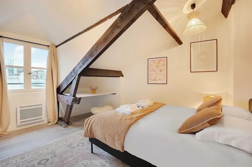 Charming Duplex in Marais for 2 People - Photo 5