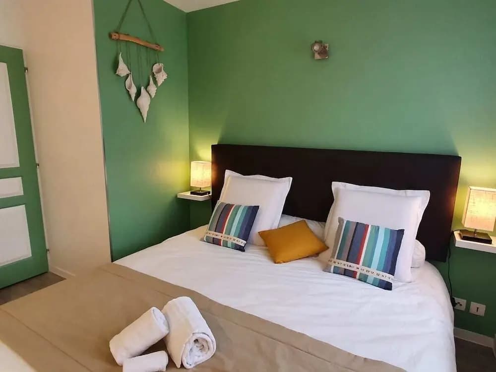 Hôtel et Chambres d'hôtes  Les Mureaux- Les chambres de la Marina - Photo 3