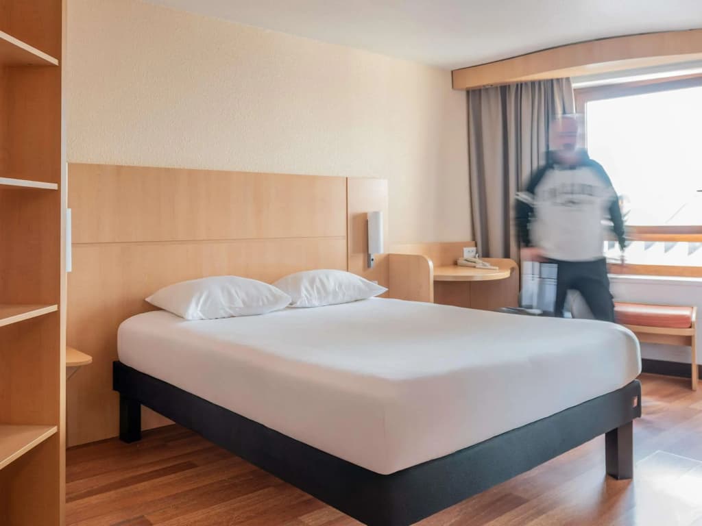 ibis Nantes Centre Tour Bretagne - Photo 3