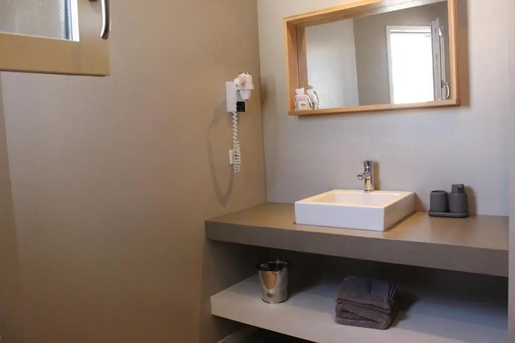 Mv Lodge - Miniature 7