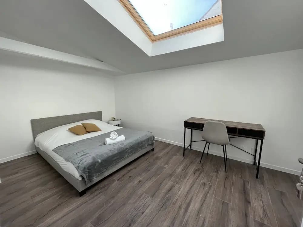 Apartment in Le Mans Near Historic Center - Photo 2