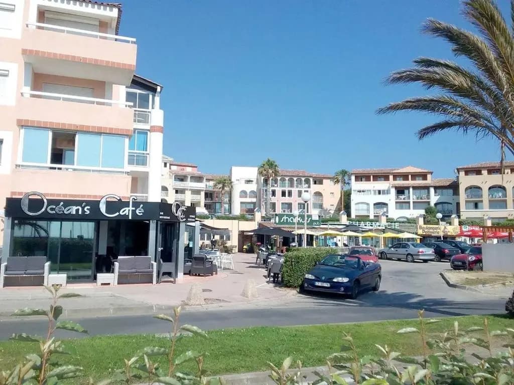 Appartement Six-Fours-les-Plages, 3 pièces, 6 personnes - FR-1-316-95 - Photo 1