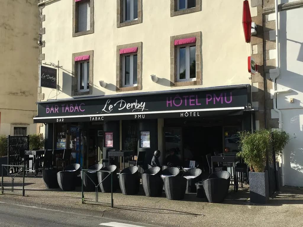 Hotel Le Derby - Photo 1